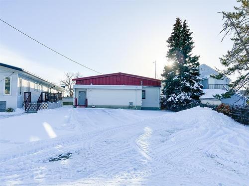 5011 50 Avenue, Valleyview, AB 