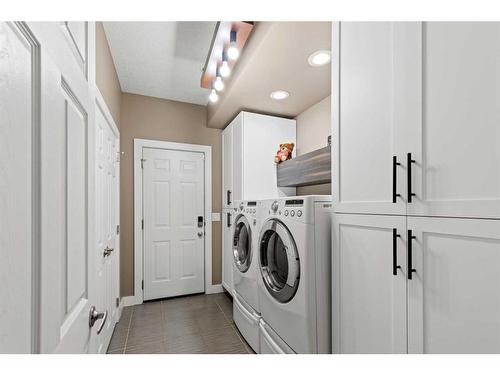 7626 Abbey Lane, Rural Grande Prairie No. 1, County Of, AB - Indoor Photo Showing Laundry Room