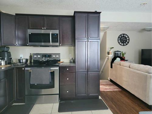 8466 102 Avenue, Grande Prairie, AB - Indoor Photo Showing Kitchen