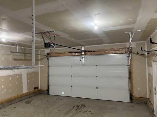 10913 60 Avenue, Grande Prairie, AB - Indoor Photo Showing Garage