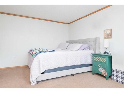 9003 85 Avenue, Grande Prairie, AB - Indoor Photo Showing Bedroom