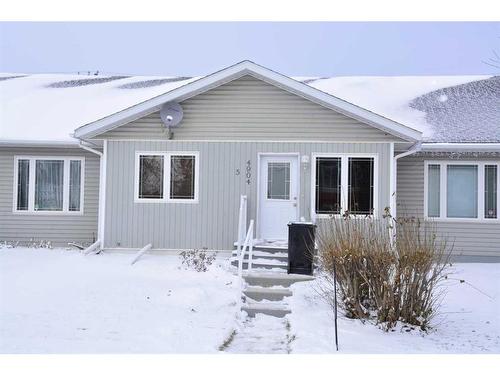 5-4904 54, Grimshaw, AB - Outdoor