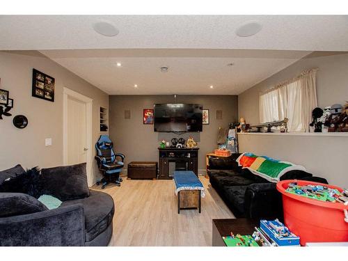 11813 87 Street, Grande Prairie, AB - Indoor