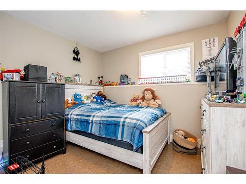 11813 87 Street, Grande Prairie, AB - Indoor Photo Showing Bedroom