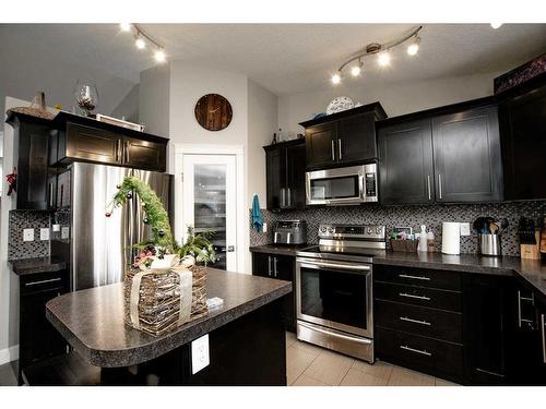 11813 87 Street, Grande Prairie, AB - Indoor Photo Showing Kitchen With Upgraded Kitchen