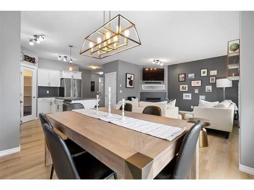 9434 Willow Drive, Grande Prairie, AB - Indoor Photo Showing Dining Room