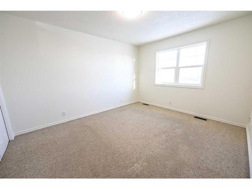 13106 95 Street, Grande Prairie, AB - Indoor Photo Showing Other Room