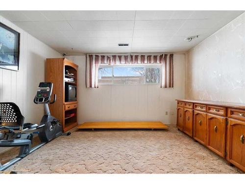 9670 76 Avenue, Grande Prairie, AB - Indoor Photo Showing Other Room