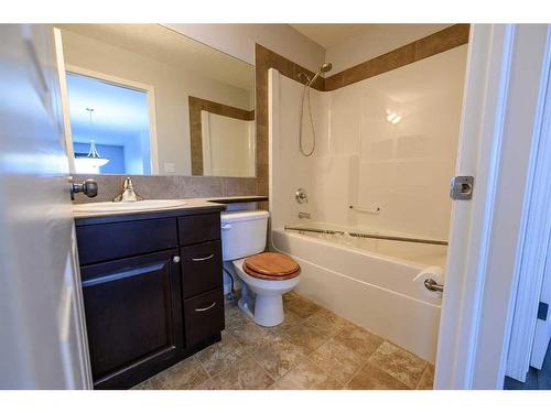 8545 102A Avenue, Grande Prairie, AB - Indoor Photo Showing Bathroom