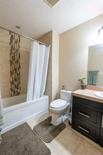 12410 102B Street, Grande Prairie, AB - Indoor Photo Showing Bathroom