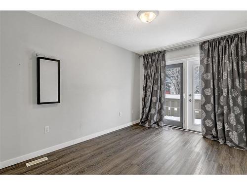 101-10550 111 Street, Grande Prairie, AB - Indoor Photo Showing Other Room