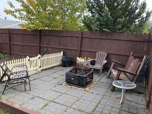 8209 102 Avenue, Peace River, AB - Outdoor With Deck Patio Veranda