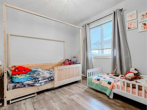 13002 93A Street, Grande Prairie, AB - Indoor Photo Showing Bedroom