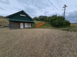 9013 98 Street  Peace River, AB T8S 1S2