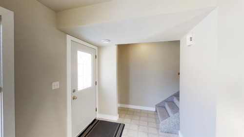 C-10029 105 Avenue, Grande Prairie, AB - Indoor Photo Showing Other Room