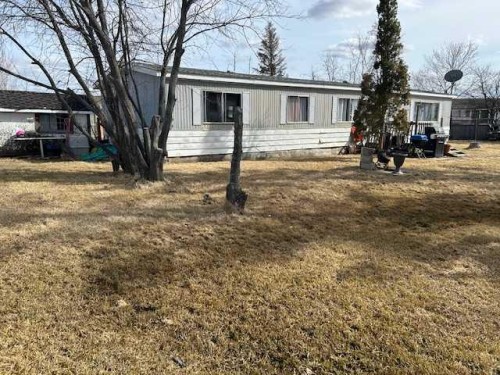 4600 53 Avenue, Grimshaw, AB - Outdoor