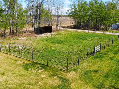 20133 Twp Rd 832, St. Isidore, AB - Outdoor