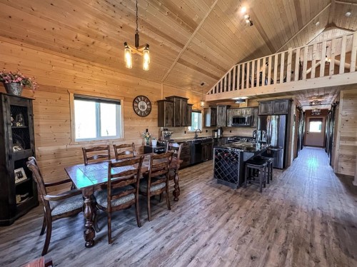 20133 Twp Rd 832, St. Isidore, AB - Indoor Photo Showing Dining Room