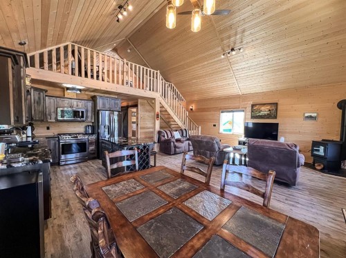 20133 Twp Rd 832, St. Isidore, AB - Indoor