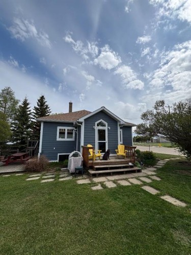 75 Peace River Avenue, Joussard, AB - Outdoor