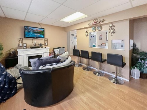 5009 50 Avenue, Valleyview, AB 