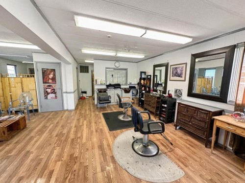 5009 50 Avenue, Valleyview, AB 