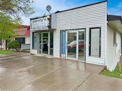 5009 50 Avenue  Valleyview, AB T0H 3C0