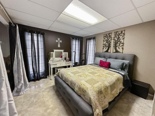 5009 50 Avenue, Valleyview, AB 