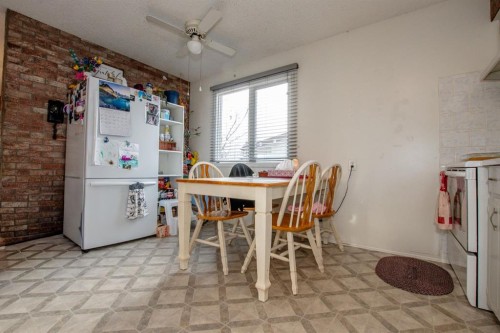 9227 107 Avenue, Grande Prairie, AB - Indoor