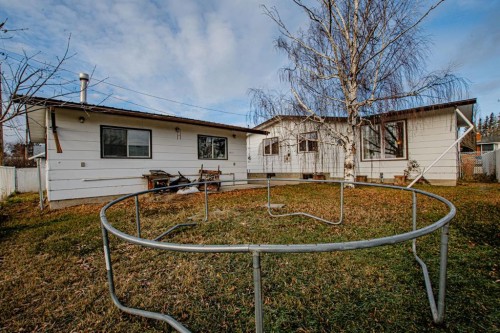 9227 107 Avenue, Grande Prairie, AB - Outdoor