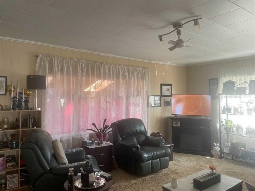 842048 Rge Rd 51, Rural Clear Hills County, AB - Indoor