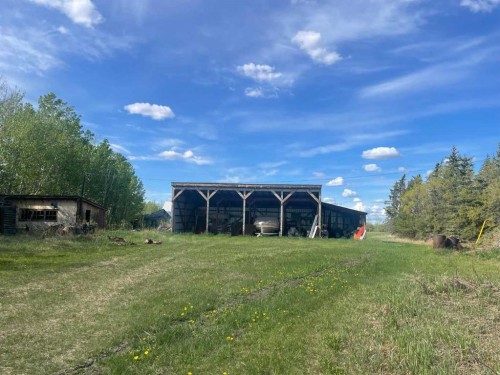 842048 Rge Rd 51, Rural Clear Hills County, AB - Outdoor