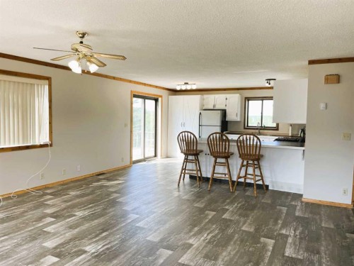 842070 Range Road 30, Rural Clear Hills County, AB - Indoor