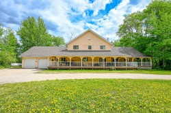 703034 Highway 40  Rural Grande Prairie No. 1, County Of, AB T8W 5A9