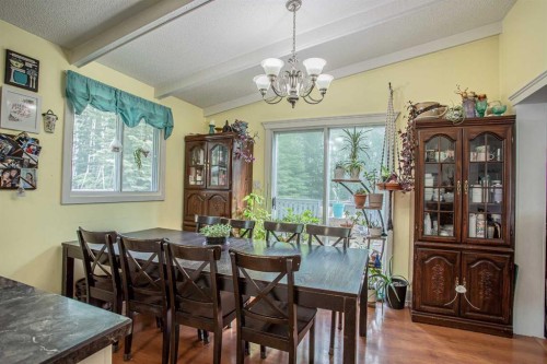 110035 Range Road 183, Rural Mackenzie County, AB - Indoor Photo Showing Dining Room