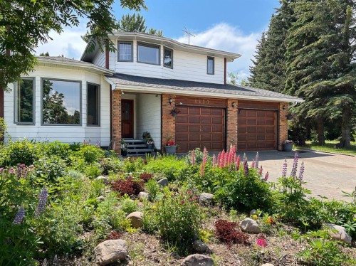 4453 Silverwood Crescent  High Prairie, AB T0G 1E0
