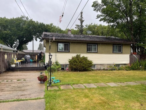 4721 55Th Avenue, High Prairie, AB - Outdoor With Deck Patio Veranda