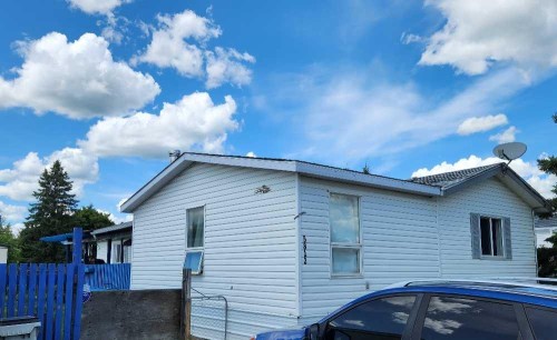 46 5812 Street Nw, High Prairie, AB - Outdoor