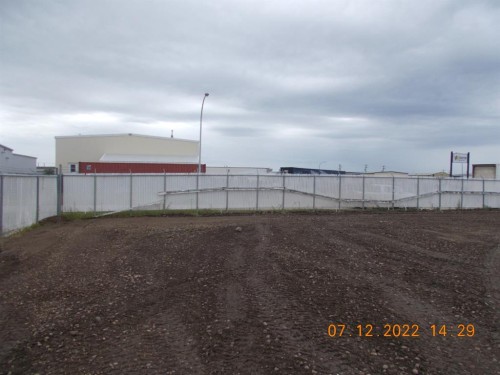 Yarda-8930 111 Street, Grande Prairie, AB 