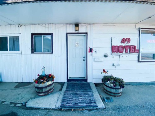 4822 Highway 49, Spirit River, AB 