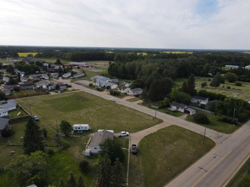 4825 59 Avenue, High Prairie, AB 