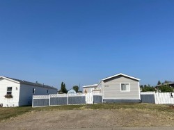 10404 98 Street  Fairview, AB T0H 1L0