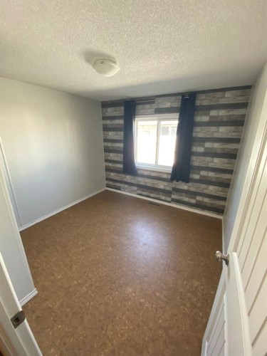 10404 98 Street, Fairview, AB - Indoor Photo Showing Other Room