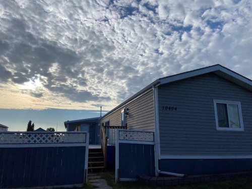 10404 98 Street, Fairview, AB - Outdoor