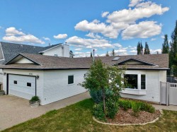 10501 83 Street  Peace River, AB T8S 1M8