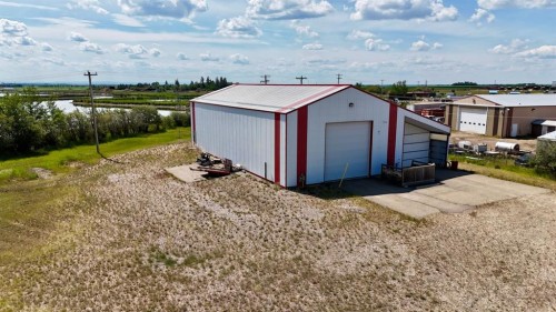 10933 90 Avenue, Fairview, AB 