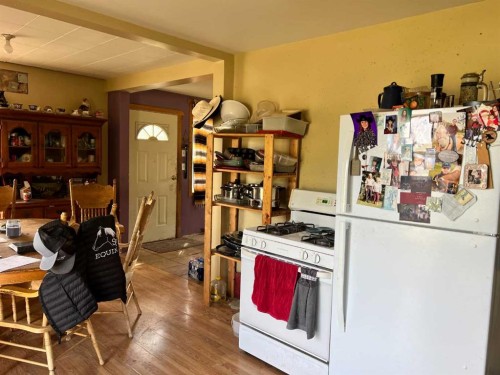 69077 Rge Rd 194, Valleyview, AB - Indoor Photo Showing Kitchen