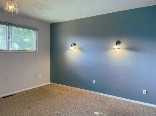 10409 115 Street, Fairview, AB - Indoor Photo Showing Other Room