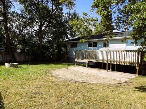 10409 115 Street, Fairview, AB - Outdoor