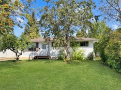 9514 99 Avenue  Grande Prairie, AB T8V 0P9